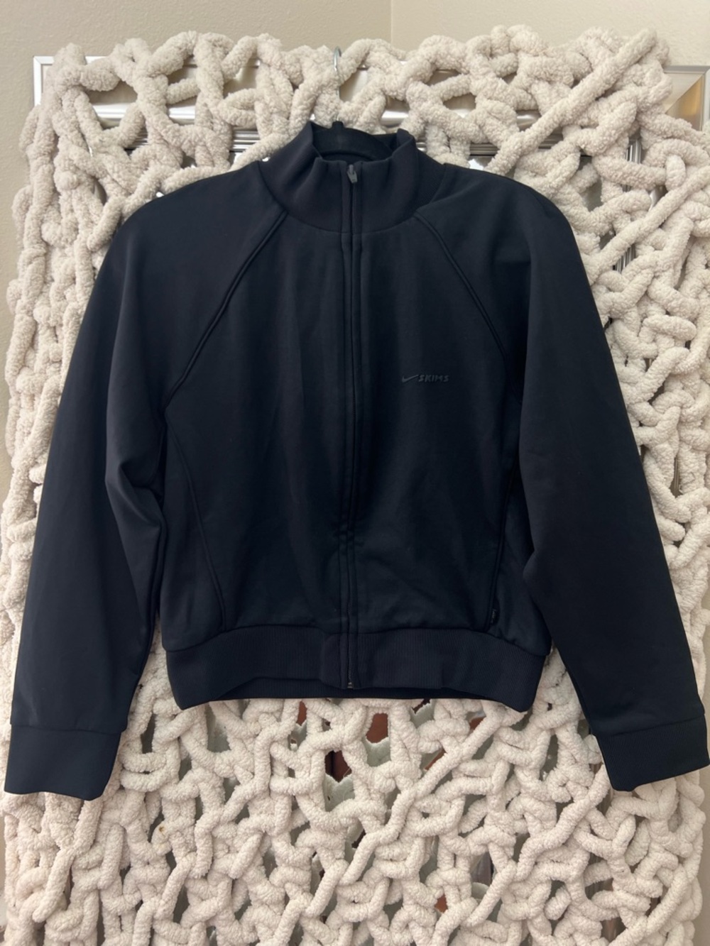SKIMS MATTE TRICOT TRACK JACKET NWT - OBSIDIAN